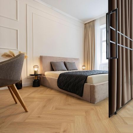 Geneve - Old Town Apartment Bratislava Bagian luar foto